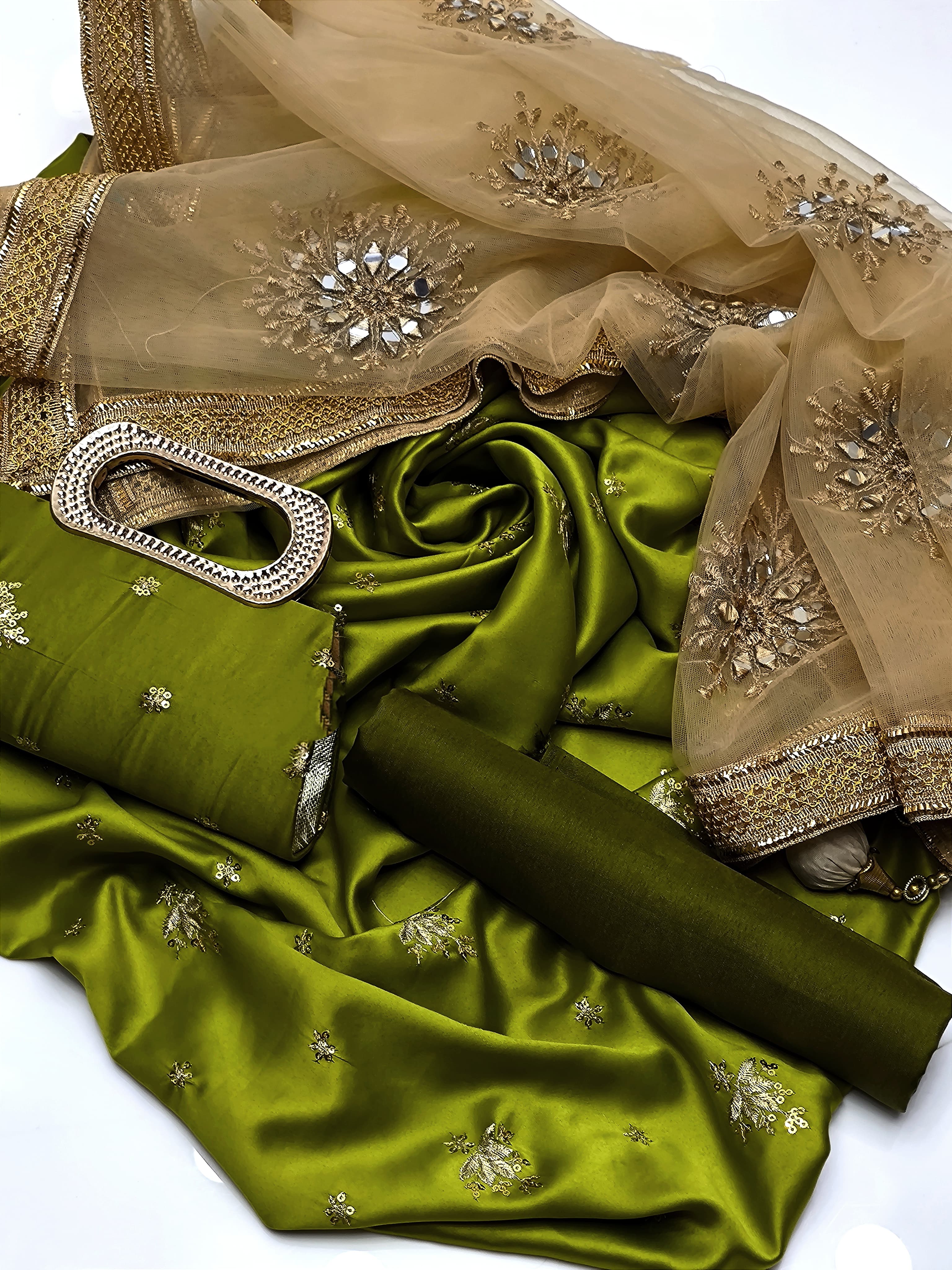 3pc fancy collection with free clutch