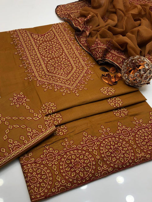 Lawn Ari Balochi 3-Piece Dress | Handcrafted Summer Collection